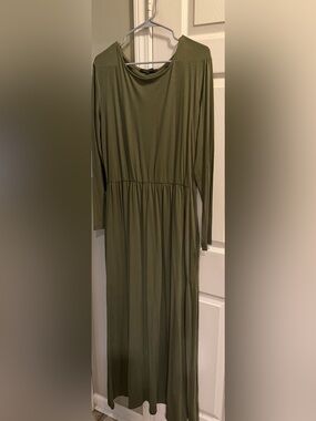 🫒 MEROKEETY Solid Olive Green Smocked Long Sleeve Maxi Dress - XL